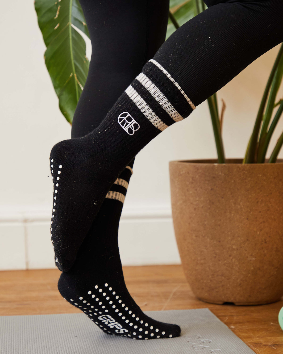 Grips Studio Grip Socks
